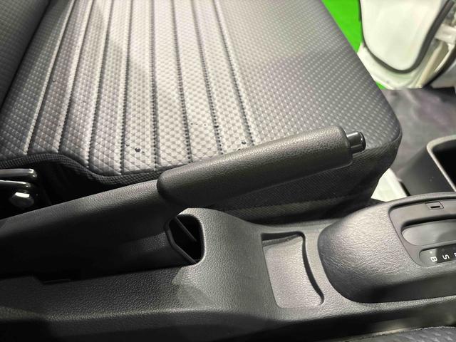ハイゼットトラックスタンダード　ハロゲンヘッドライト　オートマチック車ハロゲンヘッドランプ　トップシェイドガラス　運転席バニティミラー　ＡＭ・ＦＭラジオ　マニュアルエアコン　ガードフレーム　スペアタイヤ（広島県）の中古車