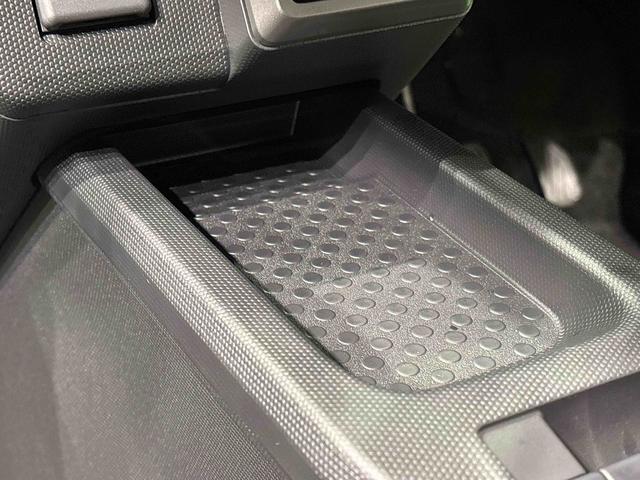 タフトG クロムベンチャー バックモニター 電動パーキングブレーキスカイフィールトップ クロムパック メッキパック シルバーアンダーガーニッシュ インテリアアクセント LEDオートライト&フォグランプ 電動パーキングブレーキ バックカメラ アルミホイール(広島県)の中古車