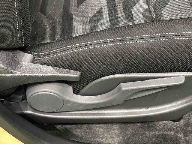 タフトG クロムベンチャー バックモニター 電動パーキングブレーキスカイフィールトップ クロムパック メッキパック シルバーアンダーガーニッシュ インテリアアクセント LEDオートライト&フォグランプ 電動パーキングブレーキ バックカメラ アルミホイール(広島県)の中古車
