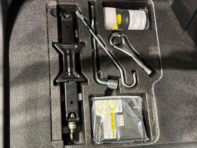 トールG助手席エアバッグ 左右パワースライドドア 電動格納式ミラー オートマチックハイビーム LEDライト キーフリー レーンアシスト オートライト 横滑り防止装置 エアバック アイドリングストップ ABS(広島県)の中古車