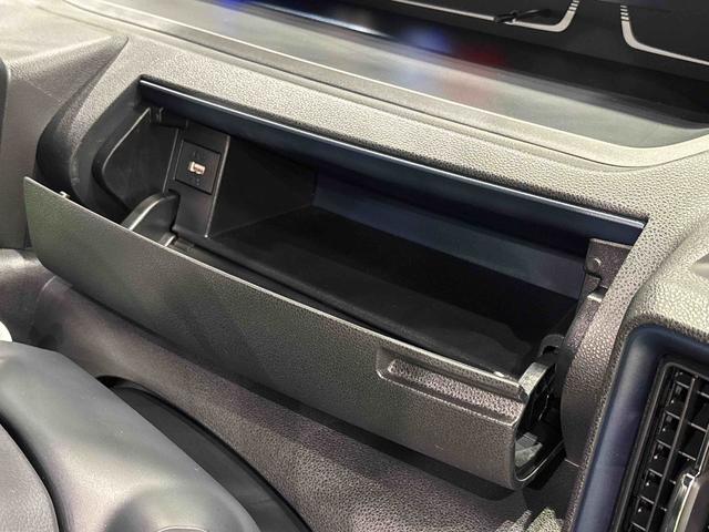 タントカスタムＲＳリミテッド　全車速追従機能付ＡＣＣ　ＥＴＣパノラマモニター対応純正ナビ装着用アップグレードパック　運転席・助手席シートヒーター　電動パーキングブレーキ＋オートホールドブレーキ機能　オートライト　サイドエアバッグ　キーフリーシステム（広島県）の中古車