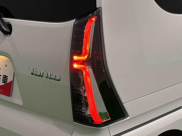 タントカスタムＲＳリミテッド　パノラマモニター対応カメラ　ＥＴＣＬＥＤオートライト　パワースライドドアウェルカムオープン機能　電動パーキングブレーキ　運転席助手席シートヒーター　アルミホイール　キーフリーシステム　　オート電動格納式ドアミラー（広島県）の中古車