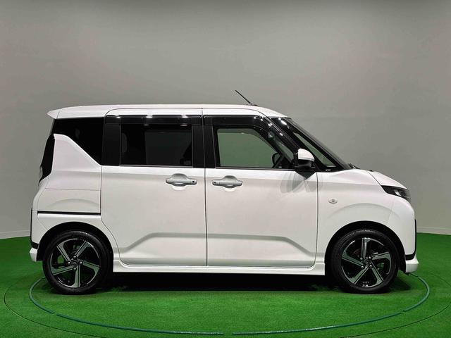 ムーヴＲＳＬＥＤオートライト・フォグランプ　電動パーキングブレーキ　プッシュボタンスタート　セキュリティアラーム　バックカメラ　両側電動スライドドア　オート電動格納式ドアミラー（広島県）の中古車