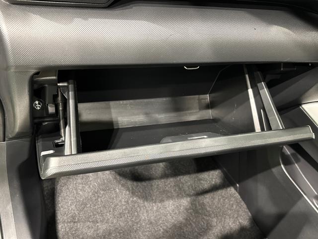 ロッキープレミアムＧＬＥＤヘッドランプ・フォグランプ　全車速追従機能付アダプティブクルーズコントロール　レーンキープコントロール　ブラインドスポットモニター　１７インチアルミホイール　シートヒーター（広島県）の中古車