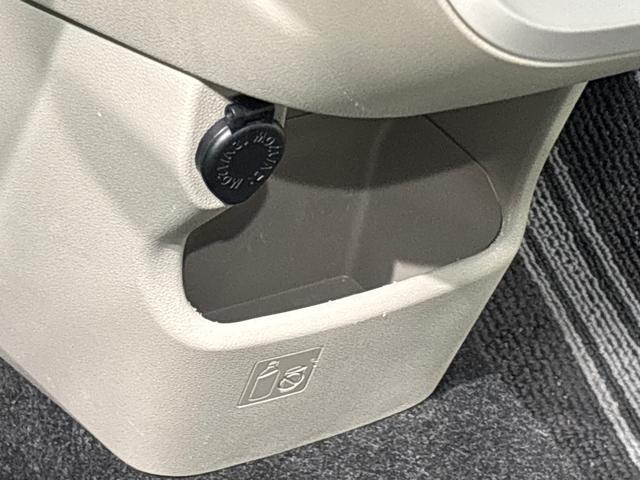 キャストスタイルＸ　リミテッド　ＳＡIII　ＤＶＤ／ＵＳＢチューナー純正ナビ装着用アップグレードパック　運転席・助手席シートヒーター　オートライト　ハロゲンランプ　キーフリーシステム（広島県）の中古車
