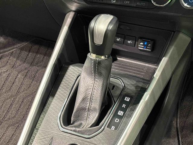 ロッキープレミアムG HEVLEDヘッドランプ・フォグランプ 全車速追従機能付アダプティブクルーズコントロール レーンキープコントロール ブラインドスポットモニター 17インチアルミホイール シートヒーター(広島県)の中古車