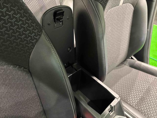 ロッキープレミアムG HEVLEDヘッドランプ・フォグランプ 全車速追従機能付アダプティブクルーズコントロール レーンキープコントロール ブラインドスポットモニター 17インチアルミホイール シートヒーター(広島県)の中古車