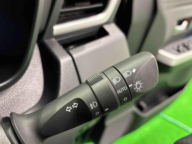 トールカスタムＧ　ターボＬＥＤヘッドランプ・フォグランプ　　１５インチアルミホイール　オートライト　プッシュボタンスタート　クルーズコントロール　　コーナーセンサー　パワースライドドア　キーフリーシステム（広島県）の中古車