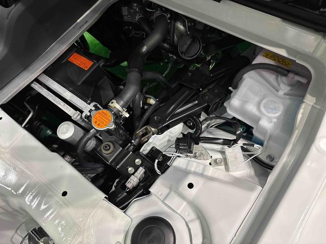 ハイゼットトラックスタンダード　４ＷＤ　ＡＭ／ＦＭラジオ　予防安全機能スマアシハロゲンヘッドランプ　運転席ＳＲＳエアバック　バックソナー　電動式パワーステアリング　ＡＭ／ＦＭラジオ　あゆみ板掛けテールゲート　ＶＳＣ＆ＴＲＣ（広島県）の中古車