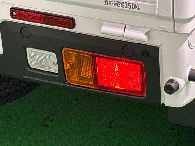 ハイゼットトラックスタンダード　４ＷＤ　ＡＭ／ＦＭラジオ　予防安全機能スマアシハロゲンヘッドランプ　運転席ＳＲＳエアバック　バックソナー　電動式パワーステアリング　ＡＭ／ＦＭラジオ　あゆみ板掛けテールゲート　ＶＳＣ＆ＴＲＣ（広島県）の中古車