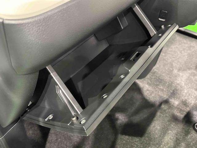 ムーヴキャンバスストライプスＧ　９インチディスプレイオーディオバックカメラ付ＬＥＤオートライト・フォグランプ　電動パーキングブレーキ　プッシュボタンスタート　セキュリティアラーム　バックカメラ　両側パワースライドドアウエルカムオープン機能　オート電動格納式ドアミラー（広島県）の中古車