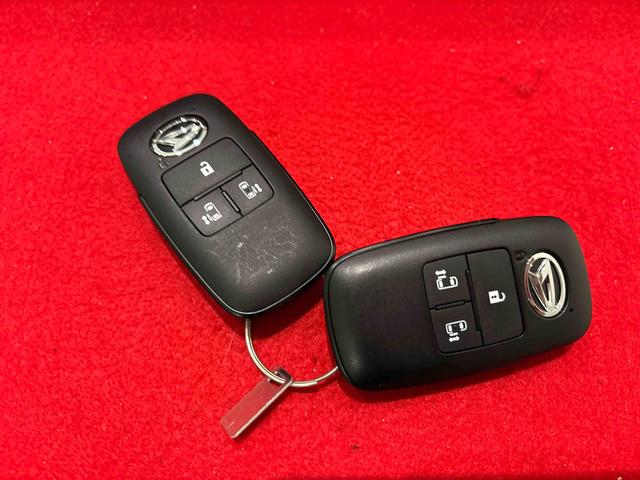タントカスタムX 運転席・助手席シートヒーター キーフリーシステム純正ナビ装着用アップグレードパック 両側電動スライドドア 電動パーキングブレーキ+オートホールドブレーキ機能 格納式リヤドアサンシェード オートライト(広島県)の中古車