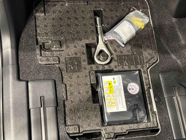 タントカスタムRSLEDオートライト パワースライドドアウェルカムオープン機能 電動パーキングブレーキ 運転席助手席シートヒーター アルミホイール キーフリーシステム オート電動格納式ドアミラー(広島県)の中古車