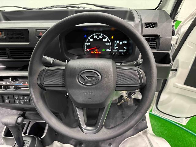 ハイゼットトラックスタンダード 4WD車線逸脱警告 禁煙車両 運転席助手席エアバッグ 横滑り防止機能 パワステ 切替4WD エアコン エアバック ABS エコアイドル 誤発進抑制装置(広島県)の中古車