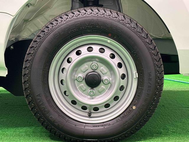 ハイゼットトラックスタンダード 4WD車線逸脱警告 禁煙車両 運転席助手席エアバッグ 横滑り防止機能 パワステ 切替4WD エアコン エアバック ABS エコアイドル 誤発進抑制装置(広島県)の中古車