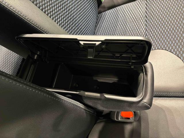 タントカスタムRS 純正9インチディスプレイオーディオ ETCLEDオートライト パワースライドドアウェルカムオープン機能 電動パーキングブレーキ 運転席助手席シートヒーター アルミホイール キーフリーシステム オート電動格納式ドアミラー(広島県)の中古車