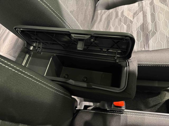タフトGターボ ダーククロムベンチャー バックモニター対応スカイフィールトップ クロムパック メッキパック シルバーアンダーガーニッシュ インテリアアクセント LEDオートハイビーム&フォグランプ 電動パーキングブレーキ バックカメラ アルミホイール(広島県)の中古車