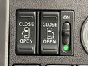 ＬＥＤオートライト　　オート電動格納式ドアミラー　アルミホイール　格納式リヤサンシェード　運転席シートヒーター　オートエアコン　シートリフター　キーフリーシステム（広島県）の中古車