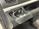 ＬＥＤオートライト　　オート電動格納式ドアミラー　アルミホイール　格納式リヤサンシェード　運転席シートヒーター　オートエアコン　シートリフター　キーフリーシステム（広島県）の中古車