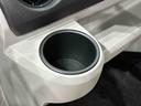 ＬＥＤヘッドランプ　セキュリティアラーム　コーナーセンサー　１４インチフルホイールキャップ　電動格納式ドアミラー　ショツピングフック　マニュアルエアコン　オートハイビーム　衝突回避支援ブレーキ（広島県）の中古車