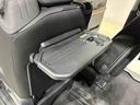 純正ナビ装着用アップグレードパック　両側電動スライドドア　運転席・助手席シートヒーター　本革巻ステアリングホイール　本革巻インパネセンターシフト　格納式リヤドアサンシェード　キーフリーシステム（広島県）の中古車
