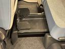 電動パーキングブレーキブレーキ　オートブレーキホールド機能　運転席・助手席シートヒーター　運転席チルトステアリング　運転席シートリフター　オートライト　キーフリーシステム（広島県）の中古車