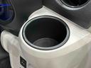 ＬＥＤヘッドランプ　セキュリティアラーム　コーナーセンサー　１４インチフルホイールキャップ　キーレスエントリー　電動格納式ドアミラー　ショツピングフック　マニュアルエアコン（広島県）の中古車