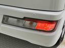 ＬＥＤヘッドランプ　電動格納式カラードドアミラー　トップシェイドガラス　荷室ＬＥＤランプ　　乗降グリップ　１２インチフルホイールキャップ　コーナーセンサー　キーレスエントリー　テンパータイヤ（広島県）の中古車