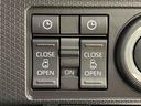 運転席・助手席シートヒーター　リヤヒーターダクト　運転席シートリフター　チルトステアリング　１４インチ純正アルミホイール　３６０°スーパーＵＶ＆ＩＲカットガラス　電動パーキングブレーキブレーキ（広島県）の中古車