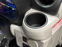 ＬＥＤヘッドランプ　セキュリティアラーム　コーナーセンサー　１４インチフルホイールキャップ　電動格納式ドアミラー　ショツピングフック　マニュアルエアコン衝突警報機能　先行車発進お知らせ機能（広島県）の中古車