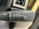 純正ナビ装着用アップグレードパック　本革巻ステアリングホイール　オートライト　運転席シートリフター　チルトステアリング　スカイフィールトップ　ＬＥＤヘッドランプ　ＬＥＤフォグランプ　キーフリーシステム（広島県）の中古車