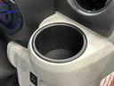 ＬＥＤヘッドランプ　セキュリティアラーム　コーナーセンサー　１４インチフルホイールキャップ　キーレスエントリー　電動格納式ドアミラー　ショツピングフック　マニュアルエアコン（広島県）の中古車