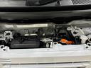 電動格納式ドアミラー　両側パワースライドドアウエルカムオープン機能　オートエアコン　ＬＥＤヘッドランプ　ＬＥＤフォグランプ　プッシュボタンスタート　リバース連動リヤワイパー　リヤスモークガラス（広島県）の中古車
