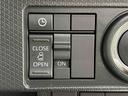 オートエアコン　電動パーキングブレーキ　片側パワースライドドアウェルカムオープン機能　プッシュボタンスタート　シートヒーター　オート格納機能付きドアミラー　サイドエアバック　キーフリーシステム（広島県）の中古車