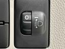 ＬＥＤヘッドランプ　セキュリティアラーム　コーナーセンサー　１４インチフルホイールキャップ　キーレスエントリー　電動格納式ドアミラー　ショツピングフック　マニュアルエアコン（広島県）の中古車
