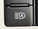 ＬＥＤヘッドランプ　運転席・助手席シートヒーター　オートライト　プッシュボタンスタート　セキュリティアラーム　コーナーセンサー　１４インチアルミホイール　キーフリーシステム（広島県）の中古車