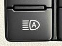 ＬＥＤヘッドランプ　セキュリティアラーム　コーナーセンサー　１４インチフルホイールキャップ　キーレスエントリー　電動格納式ドアミラー　ショツピングフック　マニュアルエアコン（広島県）の中古車