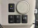 ＬＥＤヘッドランプ　セキュリティアラーム　コーナーセンサー　１４インチフルホイールキャップ　キーレスエントリー　電動格納式ドアミラー　ショツピングフック　マニュアルエアコン（広島県）の中古車