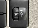 ＬＥＤヘッドランプ　セキュリティアラーム　コーナーセンサー　１４インチフルホイールキャップ　キーレスエントリー　電動格納式ドアミラー　ショツピングフック　マニュアルエアコン（広島県）の中古車