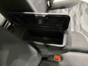 純正ナビ装着用アップグレードパック　運転席・助手席シートヒーター　運転席シートリフター　チルトステアリング　電動パーキングブレーキブレーキ　オートブレーキホールド機能　キーフリーシステム（広島県）の中古車