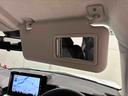 ＬＥＤヘッドランプ・フォグランプ　全車速追従機能付アダプティブクルーズコントロール　レーンキープコントロール　ブラインドスポットモニター　１７インチアルミホイール　シートヒーター（広島県）の中古車