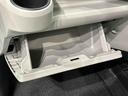 ＬＥＤヘッドランプ　運転席・助手席シートヒーター　オートライト　プッシュボタンスタート　セキュリティアラーム　１４インチアルミホイール　キーフリーシステム（広島県）の中古車