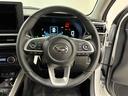 ＬＥＤヘッドランプ・フォグランプ　全車速追従機能付アダプティブクルーズコントロール　レーンキープコントロール　１７インチアルミホイール　シートヒーター（広島県）の中古車