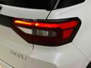 ＬＥＤヘッドランプ・フォグランプ　全車速追従機能付アダプティブクルーズコントロール　レーンキープコントロール　１７インチアルミホイール　シートヒーター（広島県）の中古車