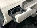 純正ナビ装着用アップグレードパック　運転席シートヒーター　ドライブレコーダー　トップシェイドガラス　運転席シートヒーター　チルトステアリング　ＬＥＤヘッドランプ　アルミホイール　キーフリーシステム（広島県）の中古車