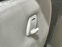 ＬＥＤヘッドランプ　運転席・助手席シートヒーター　オートライト　プッシュボタンスタート　パノラマモニター対応カメラ　コーナーセンサー　運転席シートリフター　ＵＳＢ電源ソケット（広島県）の中古車