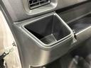 ＡＭＦＭラジオ　撥水フルファブリックシート表皮（前席のみ）　フロントドアパワーウインドウ（運転席挟み込み防止機構付き）　スペアタイヤ　リヤヒーター　手引き式サイドブレーキ　リバース連動リヤワイパー（広島県）の中古車