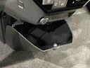 オートエアコン　電動パーキングブレーキ　プッシュボタンスタート　パワースライドドアウェルカムオープン機能　オート格納機能付きドアミラー　ＬＥＤヘッドランプ・フォグランプ　キーフリーシステム（広島県）の中古車