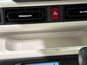 ＬＥＤオートライト・フォグランプ　電動パーキングブレーキ　プッシュボタンスタート　セキュリティアラーム　バックカメラ　両側パワースライドドアウエルカムオープン機能　オート電動格納式ドアミラー（広島県）の中古車