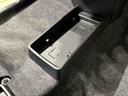 ＬＥＤヘッドランプ　セキュリティアラーム　コーナーセンサー　１４インチフルホイールキャップ　キーレスエントリー　電動格納式ドアミラー　ショツピングフック　マニュアルエアコン（広島県）の中古車